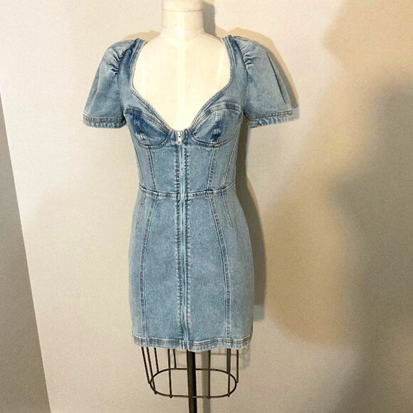Signature8 Dresses & Skirts - NWT Signature8 Denim Bustier Zip Front Mini Dress Small